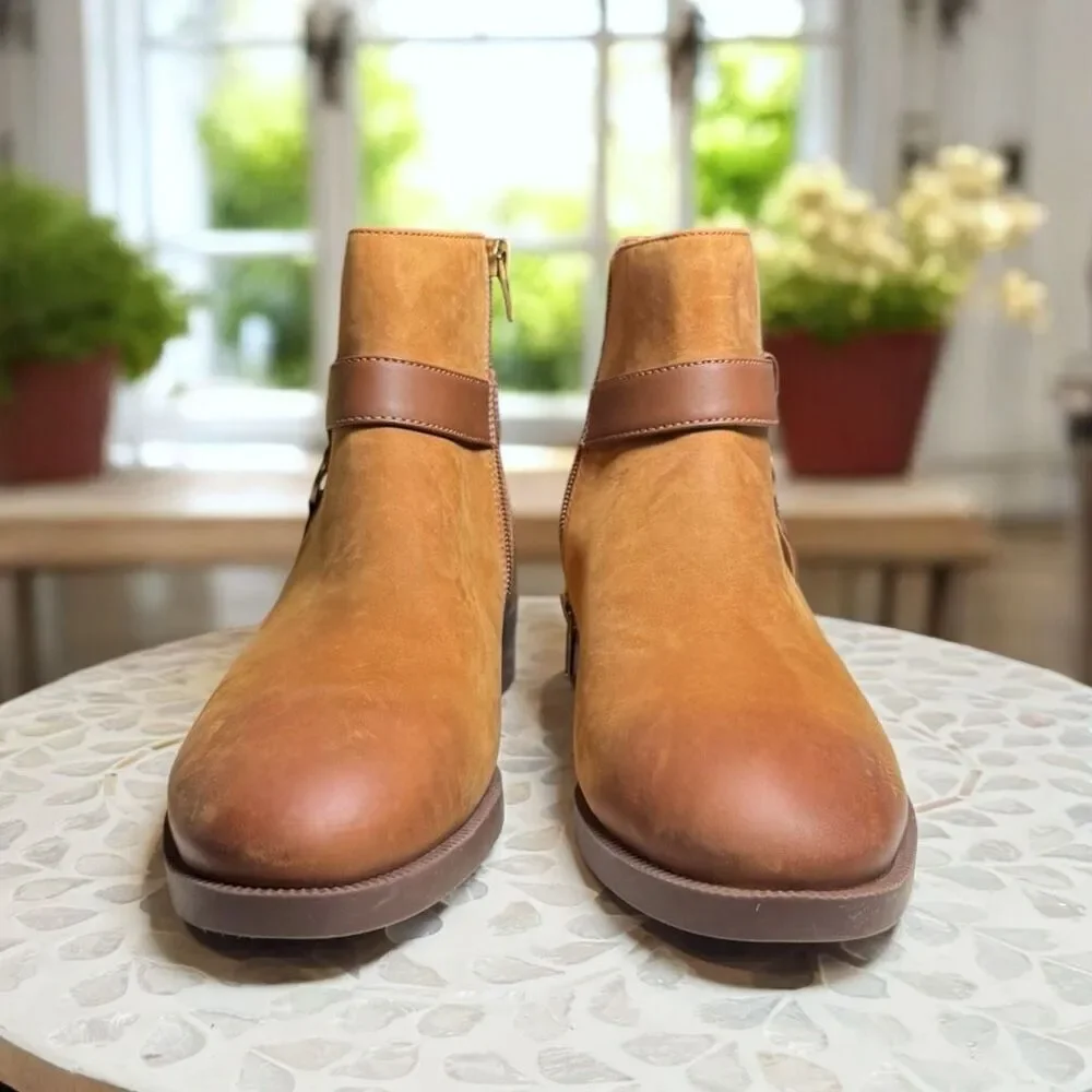 Vionic $190 Rhiannon Equestrian Ankle Boots Cognac Nubuck Leather Buckle Detail